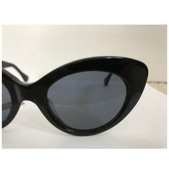 Roberi & Fraud Black Agnes Cat Eye Sunglasses - Picture 3 of 6